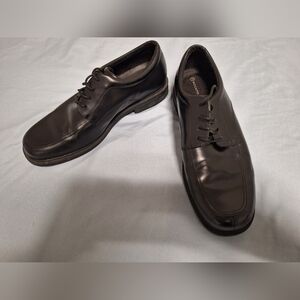 Rockport adiprene mens size 10 leather Derby loafers. EUC.